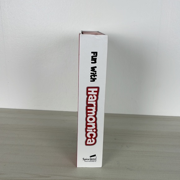 Spice Box Fun with Harmonica learn to play 13 classic songs - Picture 4 of 6